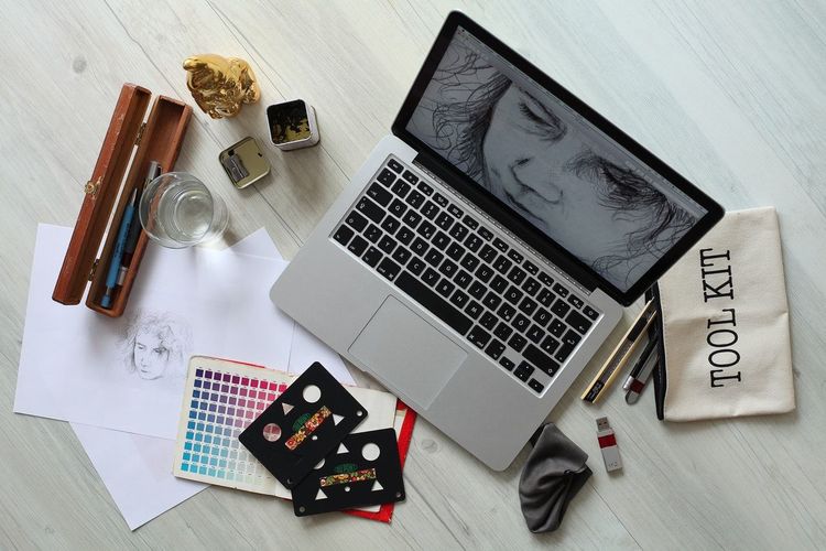 17 Best Freelance Graphic Design Websites for Work in 2024