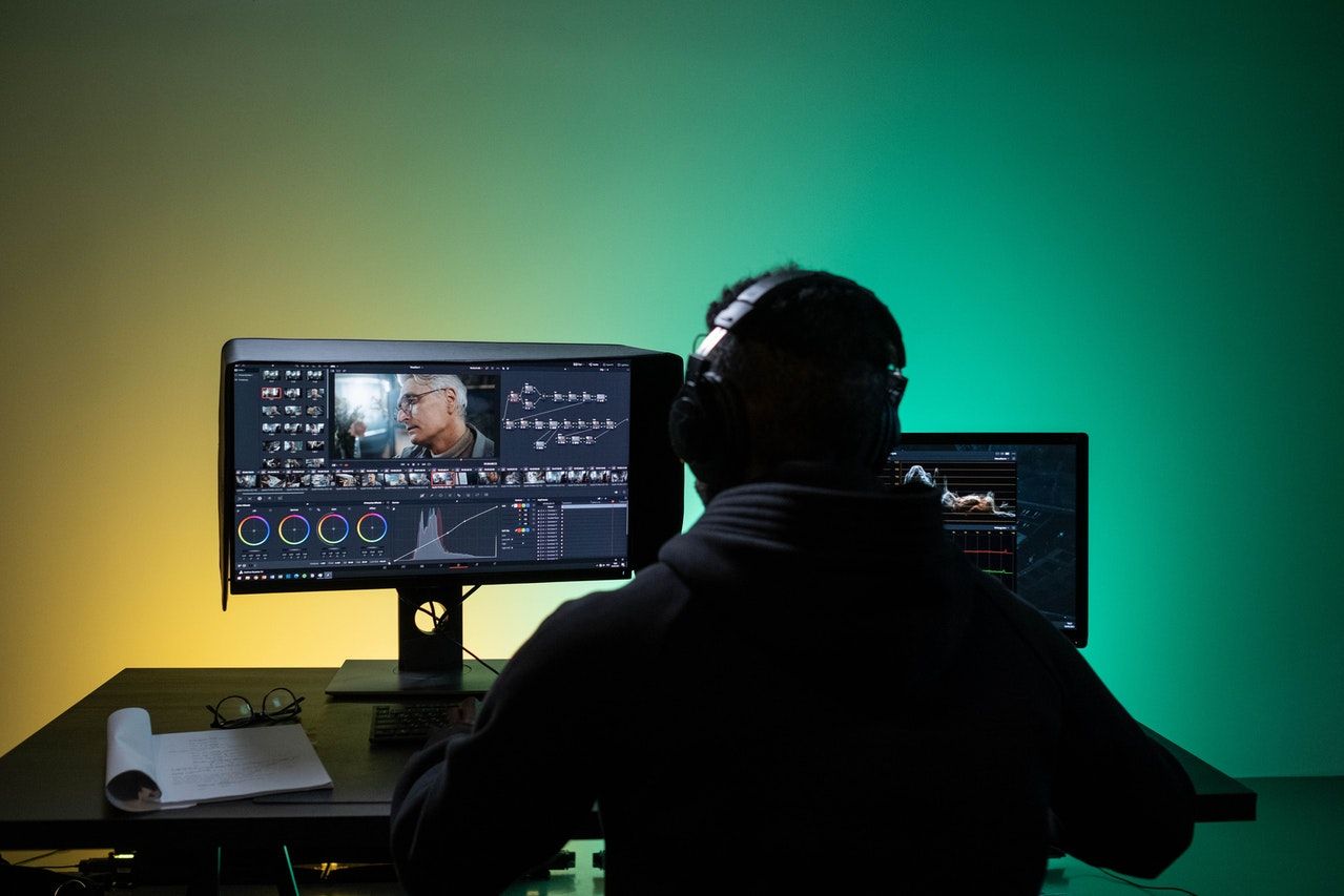 How to Find Freelance Video Editing Jobs