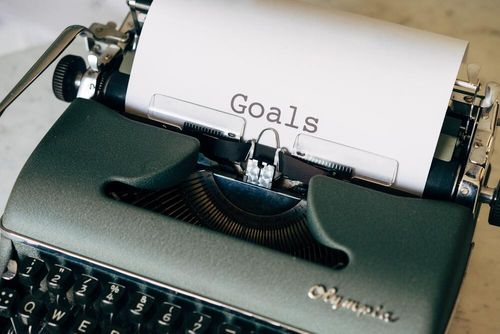 image of freelancer goals on typewriter